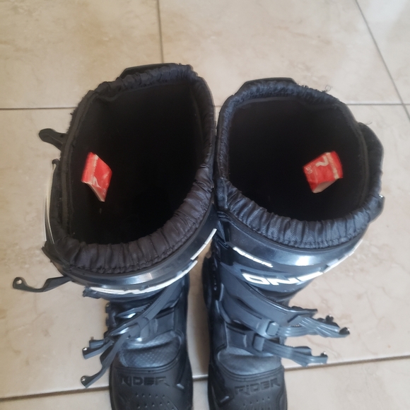 Oneal motorcycle boots size 7 - Picture 2 of 4